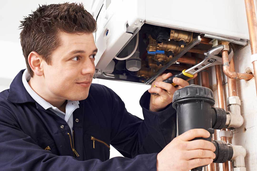 Ma chaudière entretenue diminue sa consommation de combustible, le risque de panne est réduit et sa durée de vie prolongée.L’entretien de ma chaudière (gaz, fioul ou bois) par un professionnel qualifié